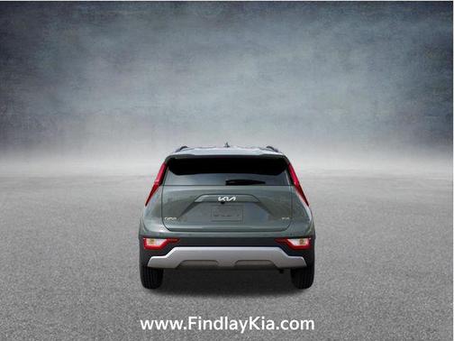 Cityscape Green 2026 Kia Niro EX