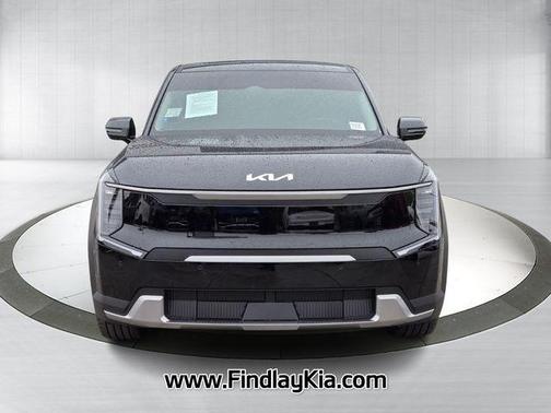 2026 Kia EV9 Light Long Range