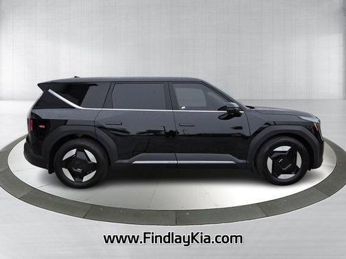 2026 Kia EV9 Light Long Range