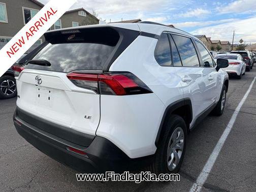 2019 Toyota RAV4 LE