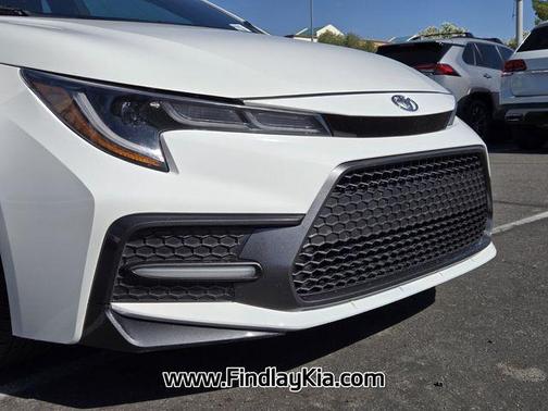 Super White 2020 Toyota Corolla SE