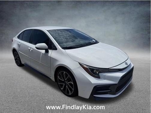 Super White 2020 Toyota Corolla SE
