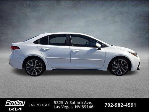 Super White 2020 Toyota Corolla SE