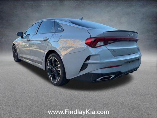2022 Kia K5 GT-Line