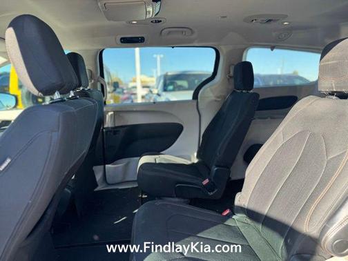 2018 Chrysler Pacifica Touring Plus