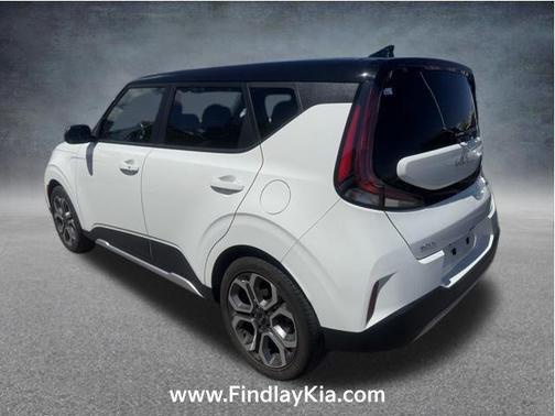 Clear White/Black Roof 2025 Kia Soul EX