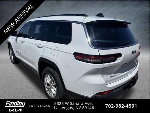 Bright White Clearcoat 2023 Jeep Grand Cherokee L Laredo