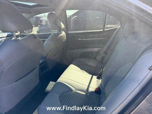 Predawn Gray Mica 2019 Toyota Camry SE