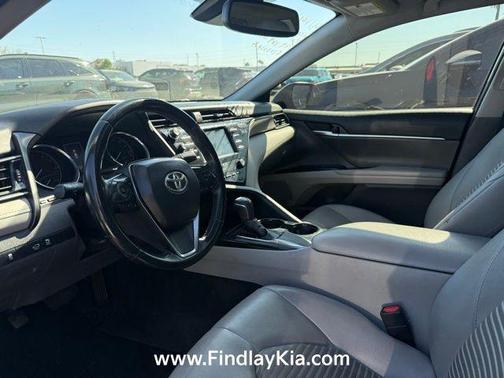 Predawn Gray Mica 2019 Toyota Camry SE