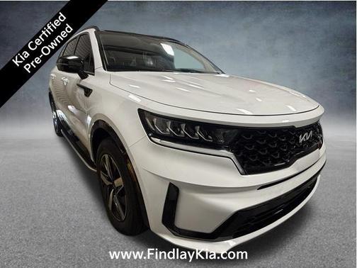 Glacial White Pearl 2022 Kia Sorento S