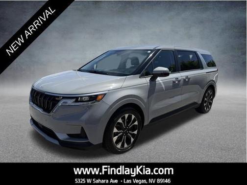 Ceramic Silver 2023 Kia Carnival EX