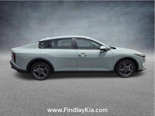 Morning Haze 2026 Kia K4 LXS