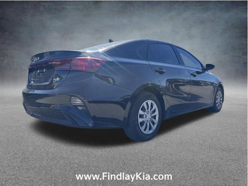 2023 Kia Forte LX