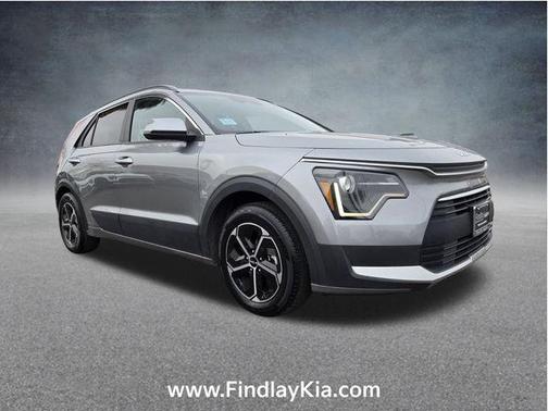 2023 Kia Niro LX