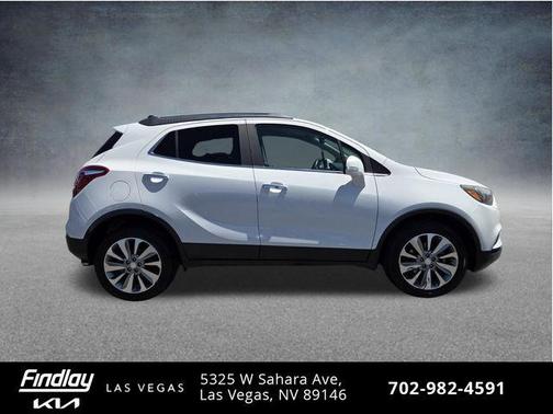 Summit White 2018 Buick Encore Preferred