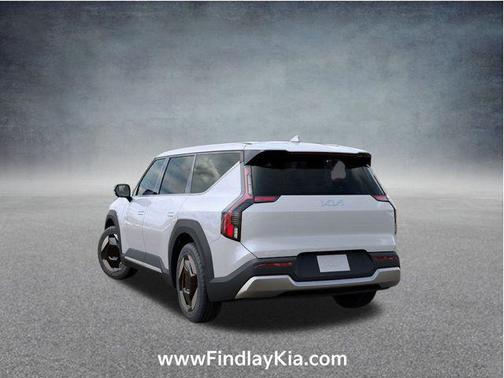 2026 Kia EV9 Light Long Range