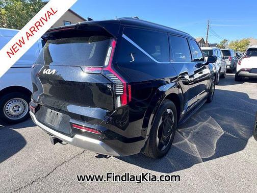 2024 Kia EV9 Land