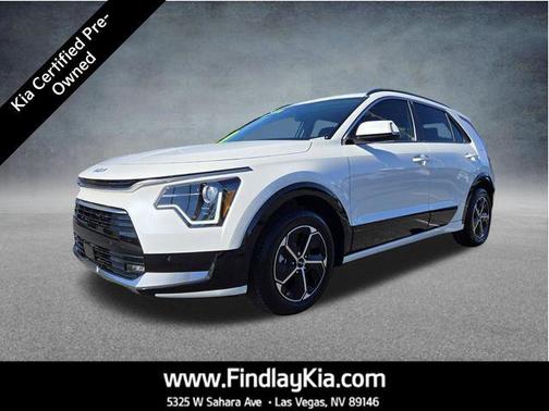 Snow White Pearl 2025 Kia Niro SX