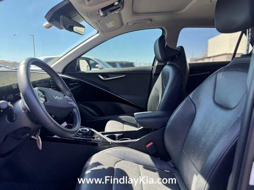 2023 Kia Niro Touring