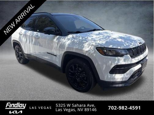 Bright White Clearcoat 2022 Jeep Compass Latitude
