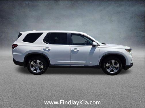 Platinum White Pearl 2023 Honda Pilot 2WD EX-L 8 Passenger
