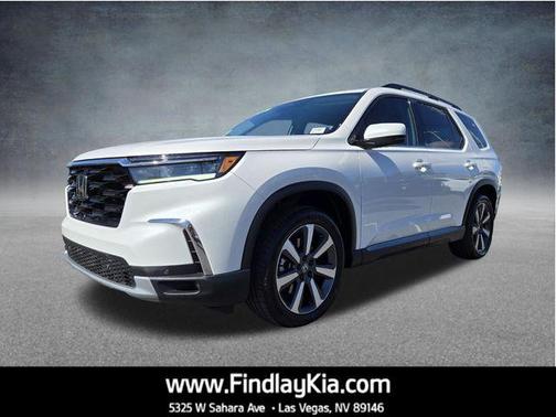 Platinum White Pearl 2024 Honda Pilot Touring 8-Passenger