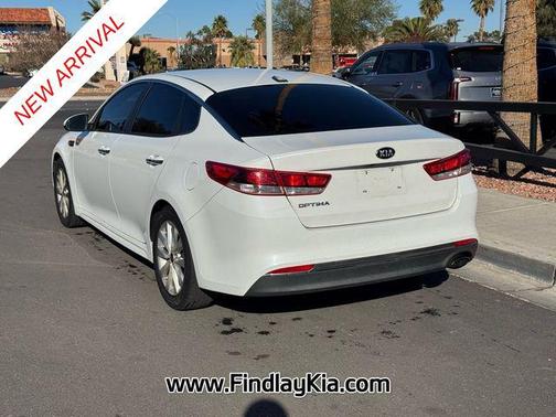 2017 Kia Optima LX