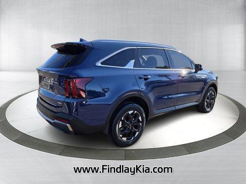 2025 Kia Sorento S