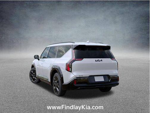 Glacial White Pearl 2026 Kia EV9 Land