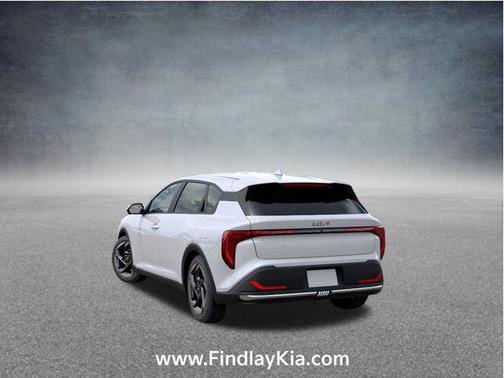 Snow White Pearl 2026 Kia K4 EX