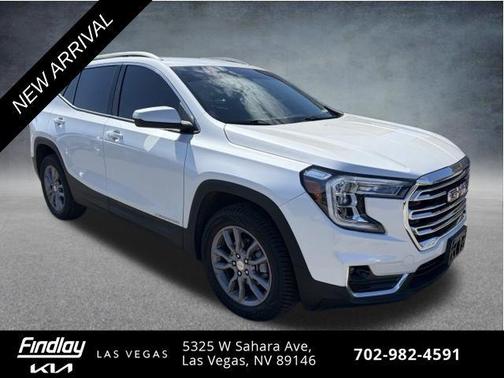 White Frost Tricoat 2022 GMC Terrain SLT