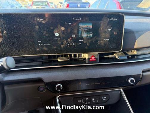 2025 Kia Carnival Hybrid EX