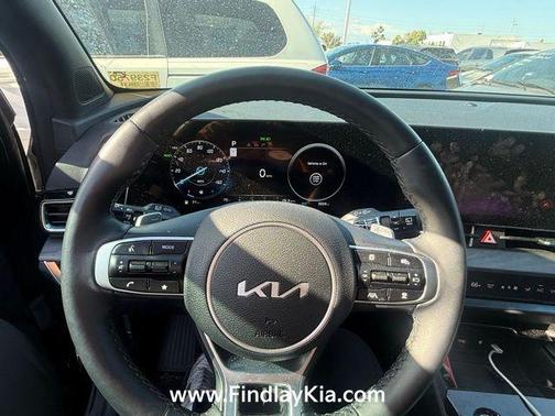 Fusion Black 2025 Kia Sportage Plug-In Hybrid X-Line Prestige