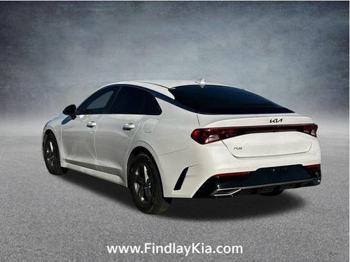 2022 Kia K5 LXS