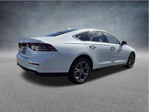 Platinum White Pearl 2023 Honda Accord EX