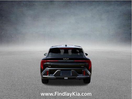 Aurora Black Pearl 2026 Kia K4 GT-Line