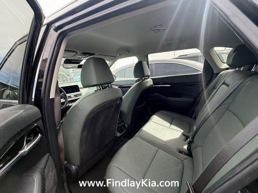 Fusion Black 2024 Kia Seltos SX Turbo