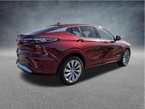 Cinnabar Metallic 2025 Buick Envista Avenir FWD