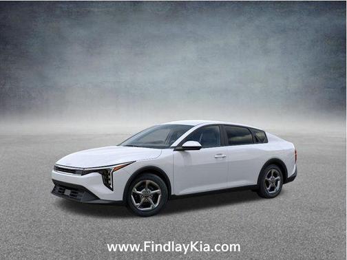 Snow White Pearl 2026 Kia K4 LXS