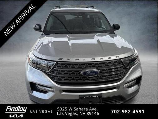 Iconic Silver Metallic 2023 Ford Explorer XLT