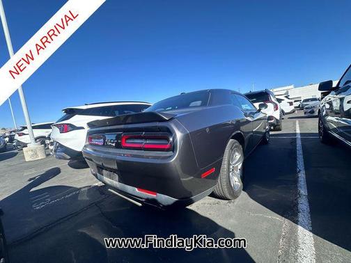 2018 Dodge Challenger SXT