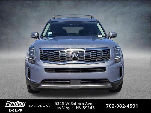 Everlasting Silver 2021 Kia Telluride S