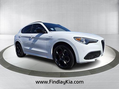2023 Alfa Romeo Stelvio Veloce AWD