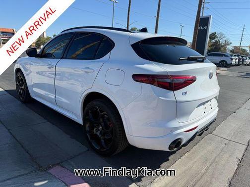2023 Alfa Romeo Stelvio Veloce AWD