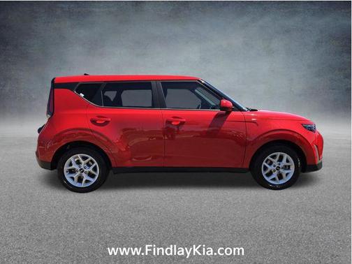Inferno Red 2023 Kia Soul LX