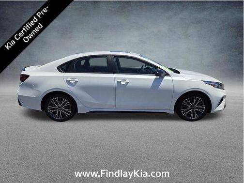 Snow White Pearl 2024 Kia Forte GT-Line
