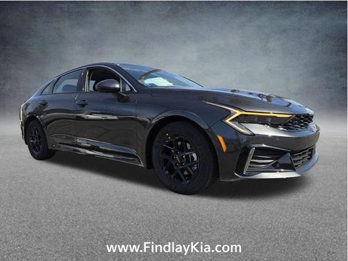 2026 Kia K5 LXS FWD