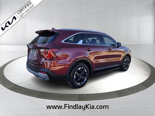 2025 Kia Sorento S