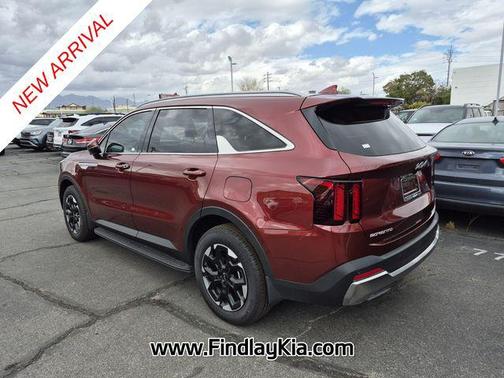 2025 Kia Sorento S
