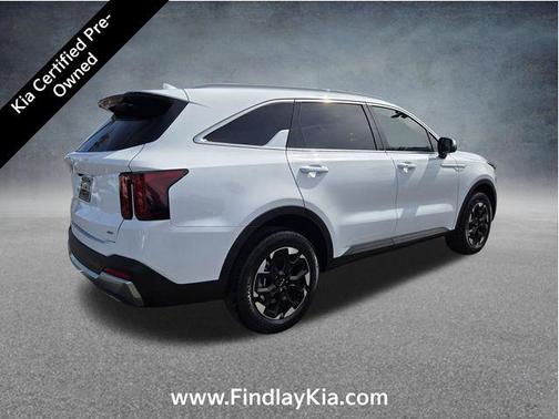 2025 Kia Sorento S
